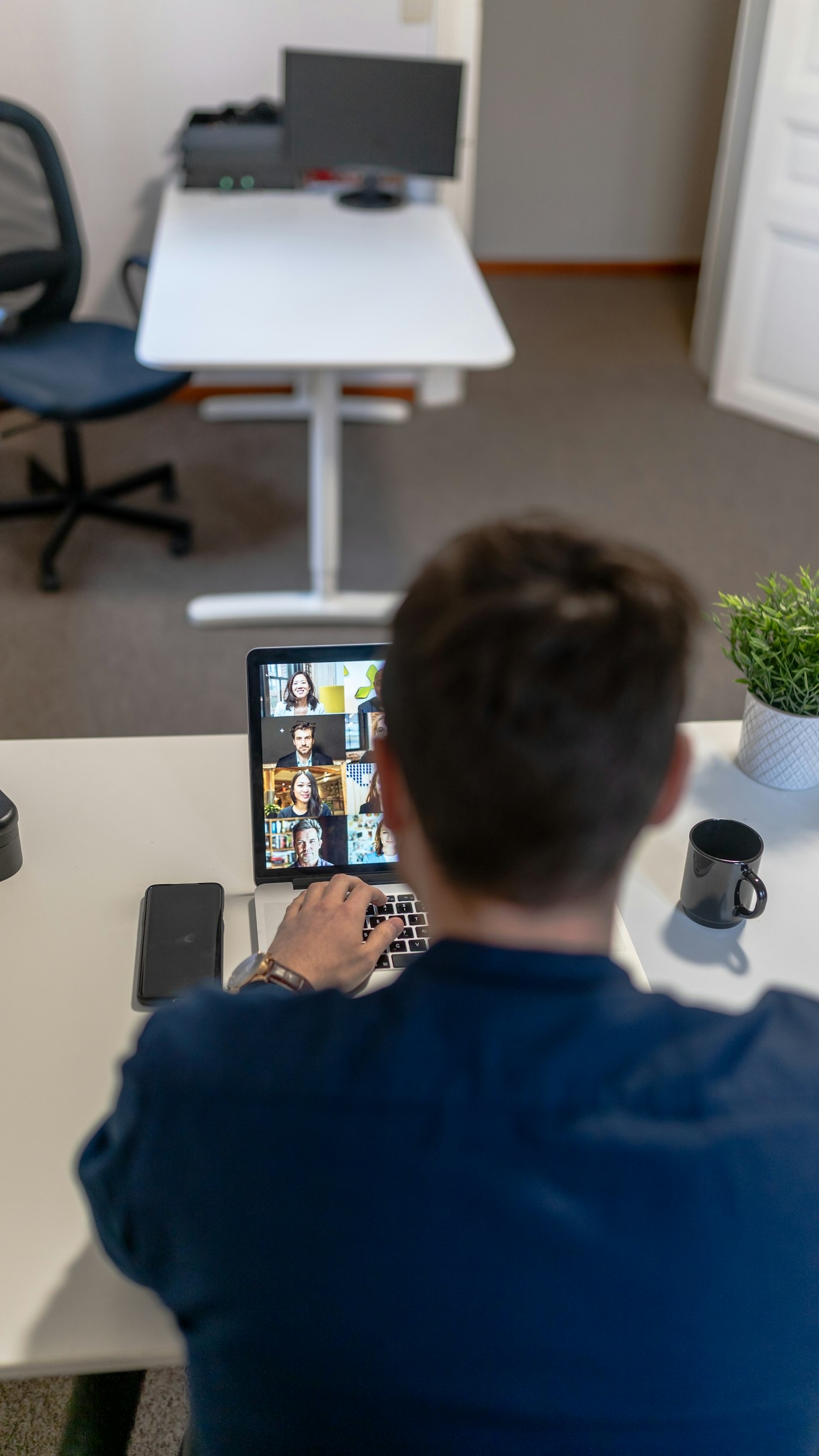 An employee taking part in a virtual training session